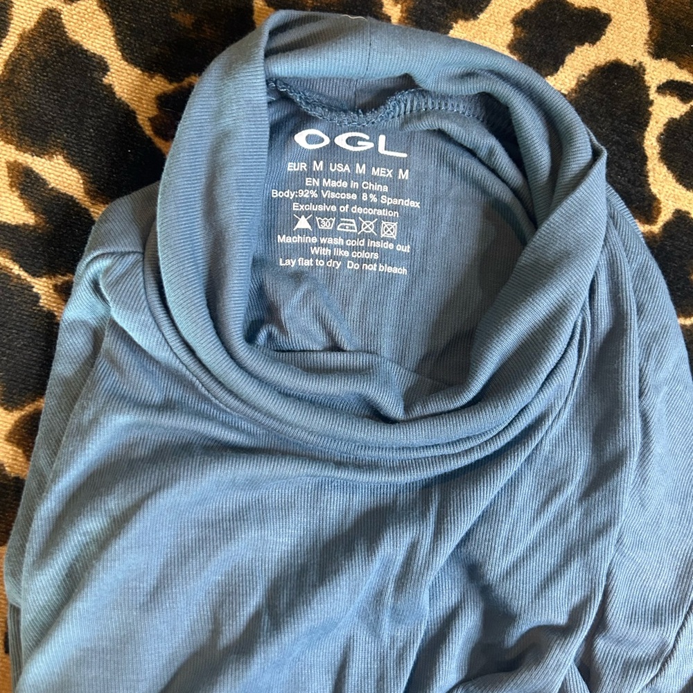 OGL Blue Ruched Top - Picture 7 of 8